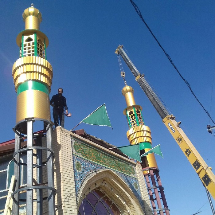  گنبد و گلدسته اصفهان